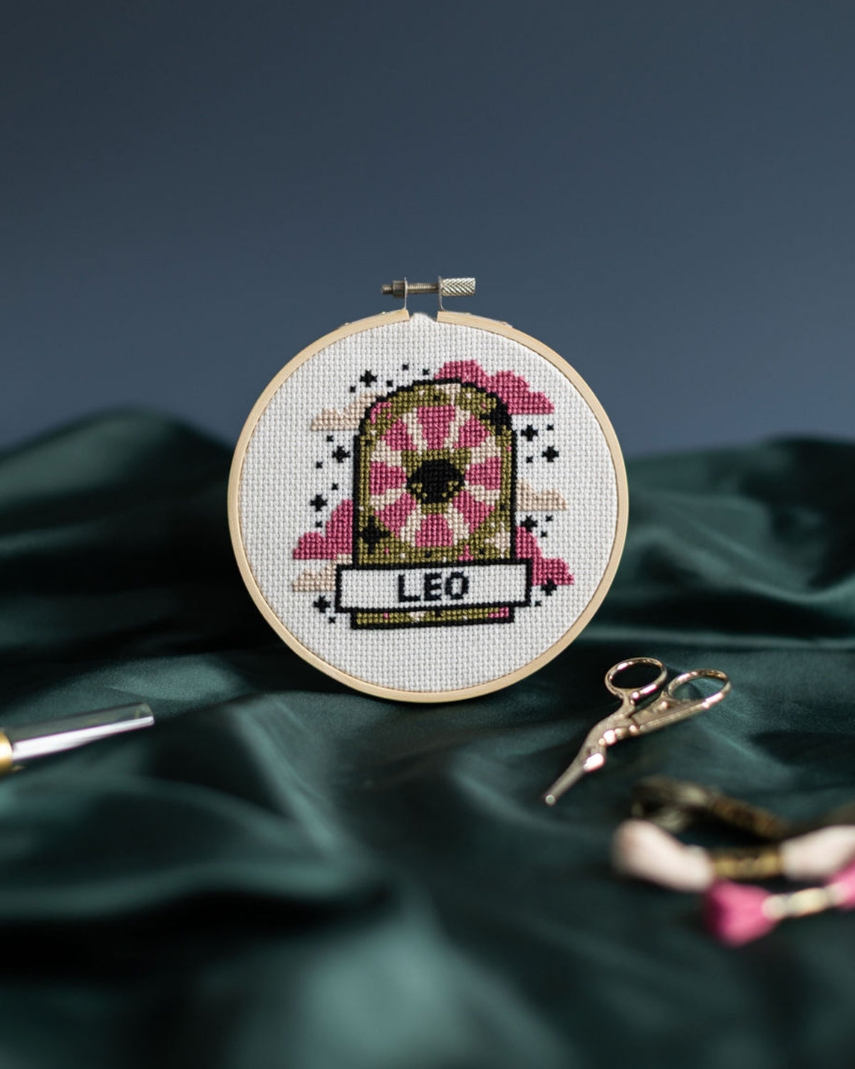 'Leo' Zodiac Cross Stitch Kit