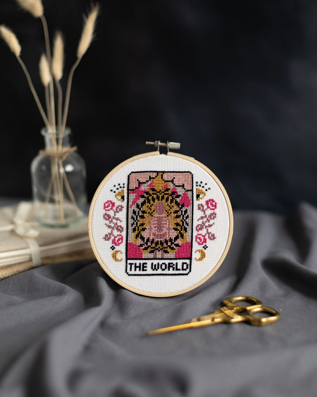 The world tarot cross stitch design