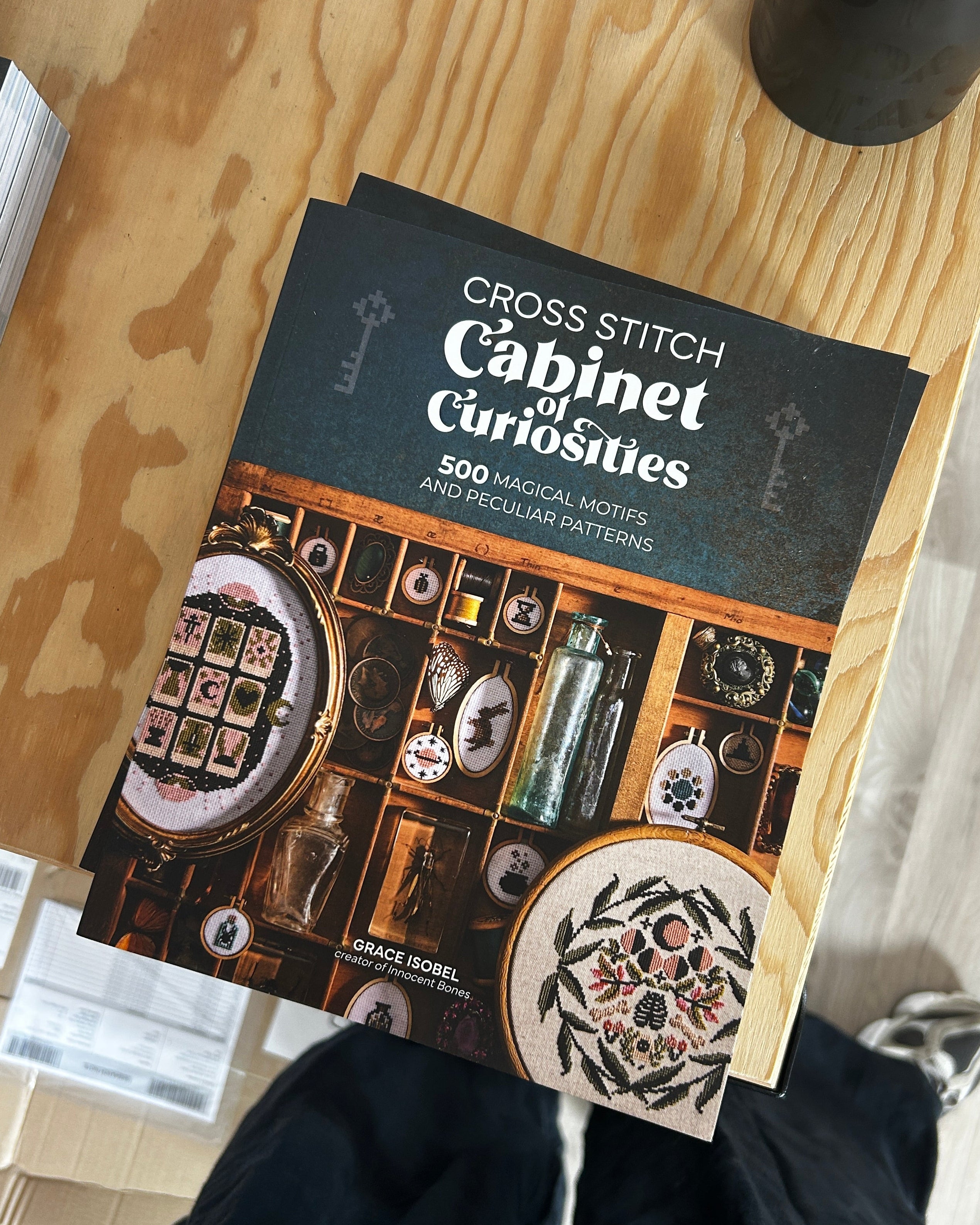 DAMAGED Cross Stitch Cabinet of Curiosities: 500 Magical Motifs and Peculiar Patterns